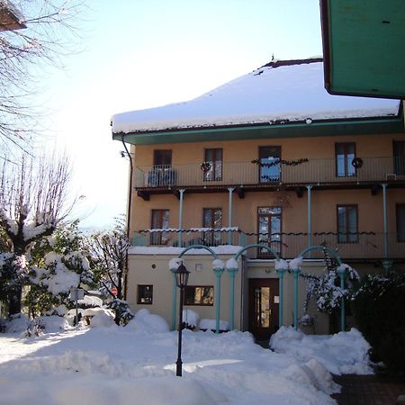 Hotel De Geneve Et Restaurant , Faverges-Seythenex Eksteriør bilde